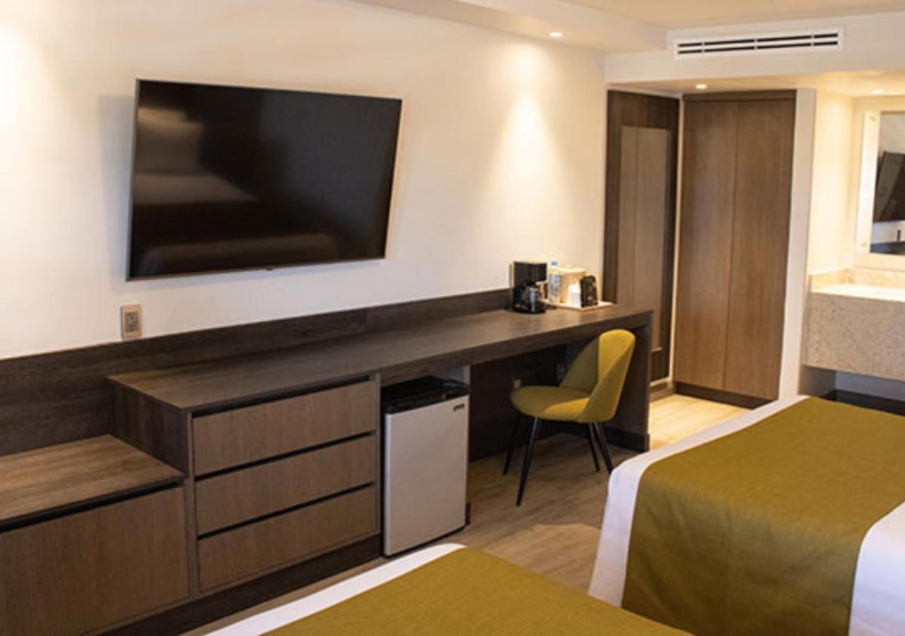 Hotel Calafia Mexicali Dış mekan fotoğraf