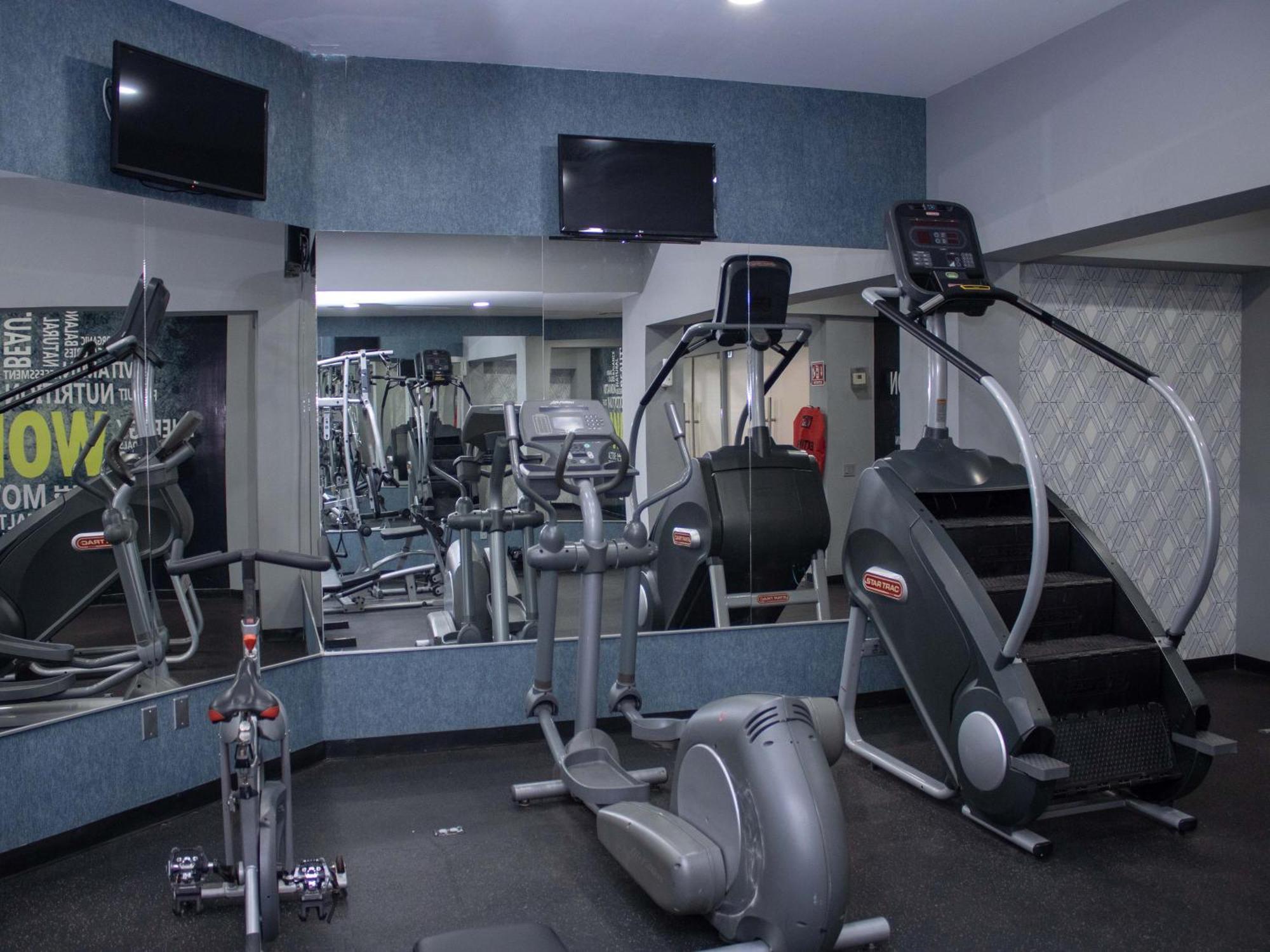 Hotel Calafia Mexicali Dış mekan fotoğraf