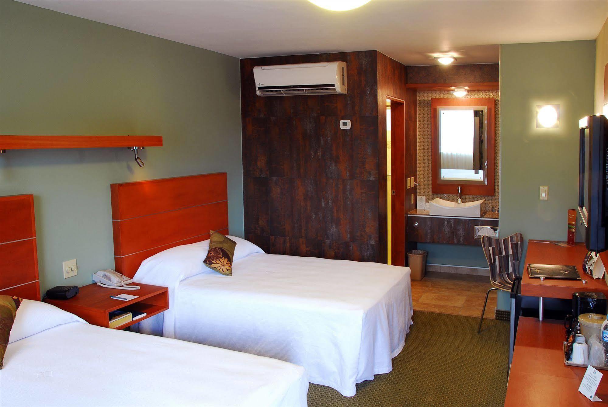 Hotel Calafia Mexicali Dış mekan fotoğraf